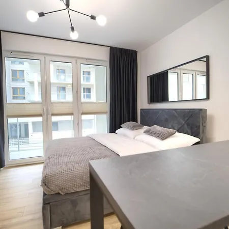 Exclusive Apartamenty Lotnicza , Parking Faktvat Kielce Exterior photo