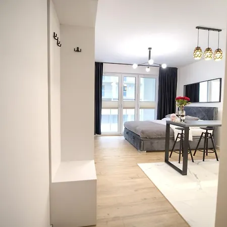 Exclusive Apartamenty Lotnicza , Parking Faktvat Kielce Exterior photo