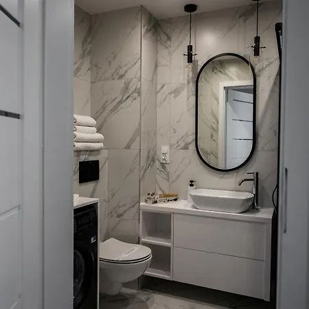 Exclusive Apartamenty Lotnicza , Parking Faktvat Kielce Exterior photo