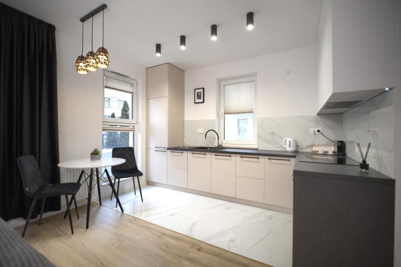 Exclusive Lotnicza , Parking Faktvat Apartment