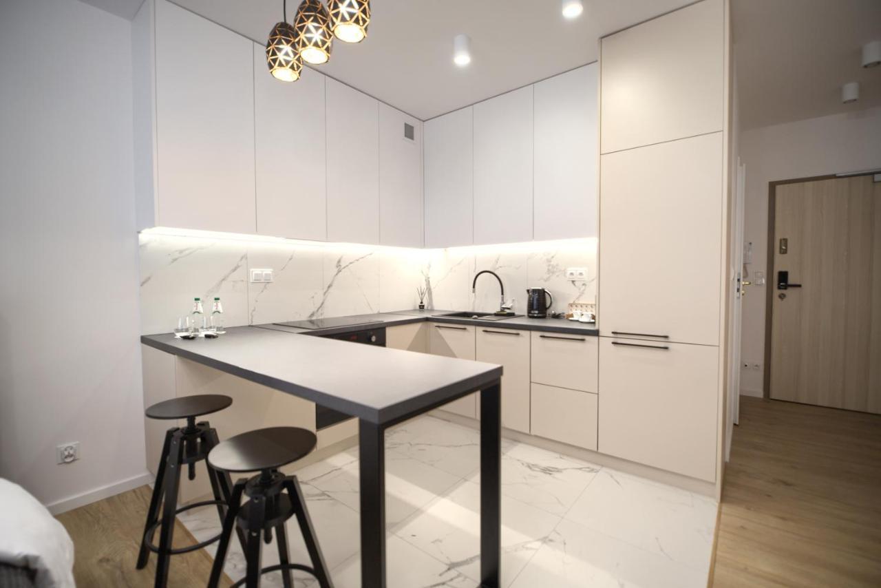 Exclusive Lotnicza , Parking Faktvat Apartment