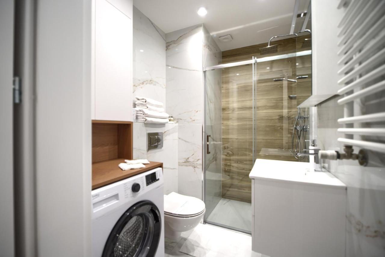 Apartment Exclusive Lotnicza , Parking Faktvat Kielce
